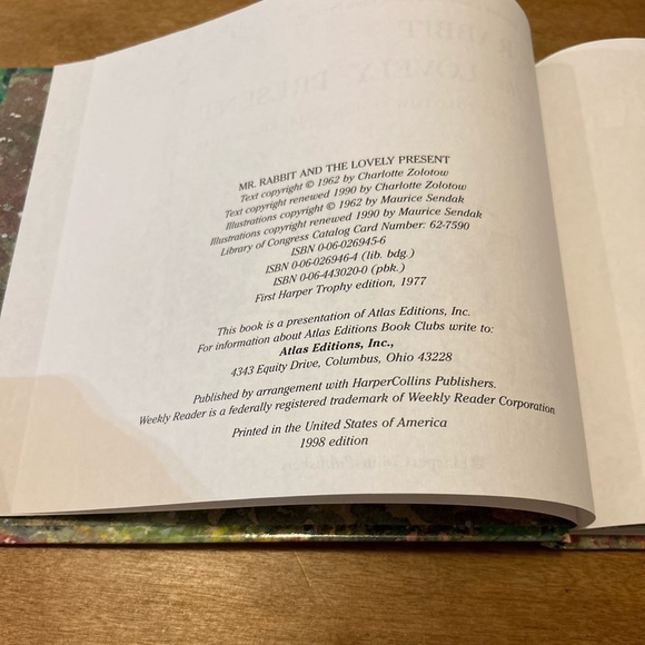 1998, Mr. Rabbit and the Lovely Present, Hardcover, Weekly Reader Books edition - Picture 4 of 6